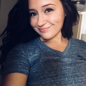 Meet your Posher, Kayli